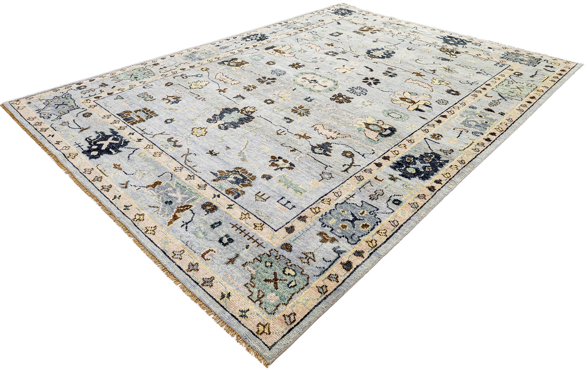 Amira OU-1082