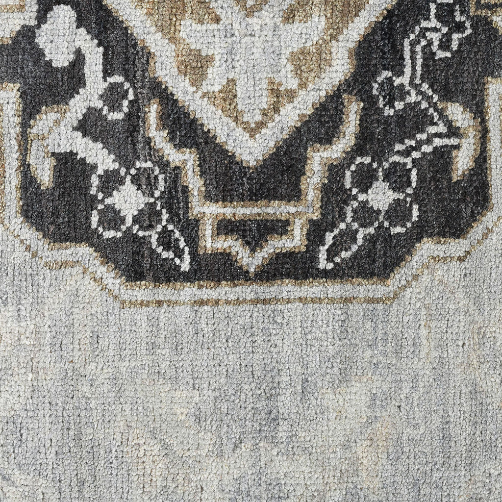 Amira CR-2279