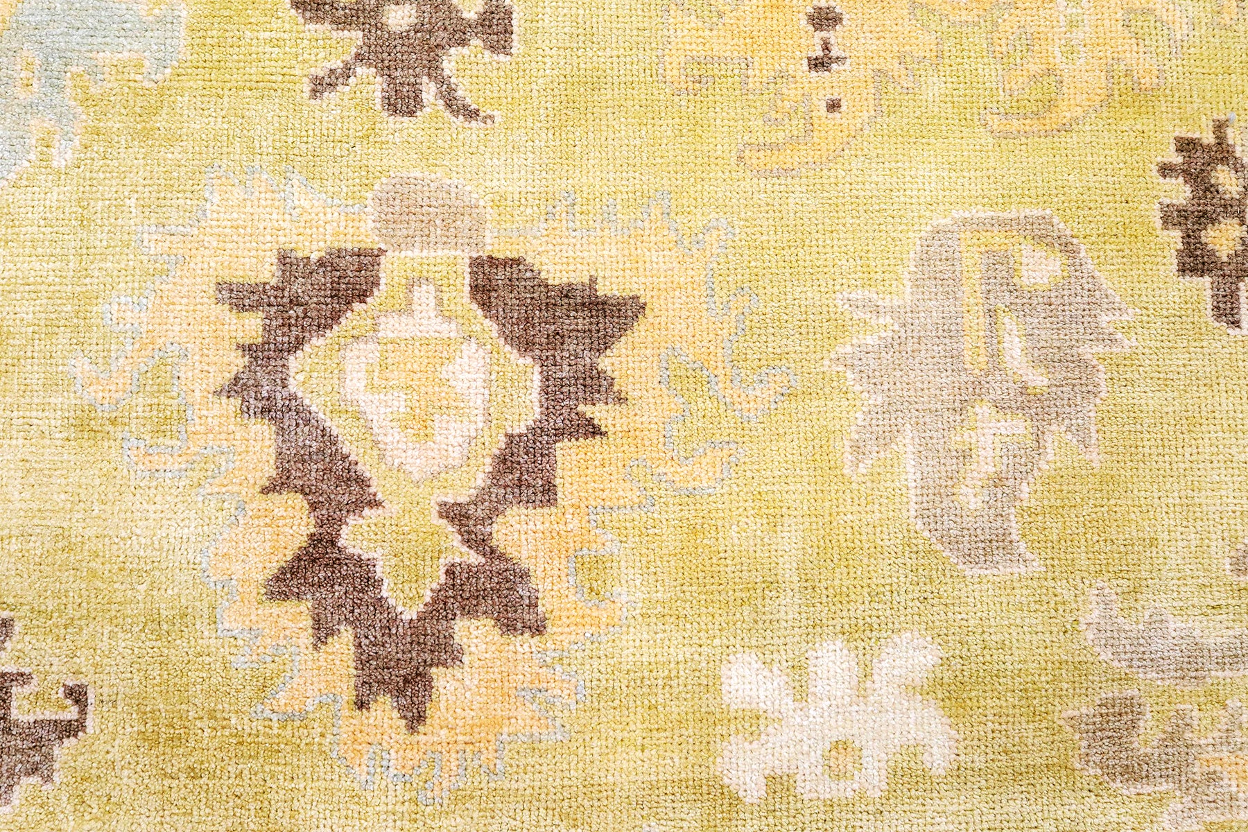 Amira OU-1052