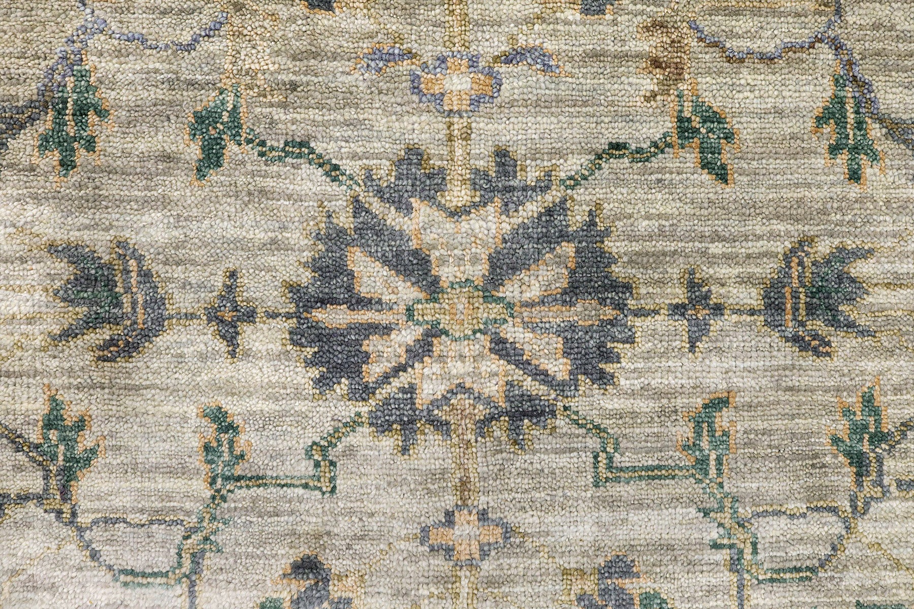 Amira OU-1143